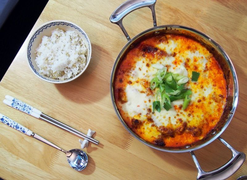 Cheese Buldak Fire Chicken With Cheese Korean Kitchen